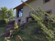 A vendre maison de 2008 divisée en 2 appartements avec...