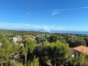 A VENDRE Maison de 240m² sur une parcelle de 1110 m² à...