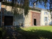 A Vendre Maison de 2 chambres, grange et four à pain sur...