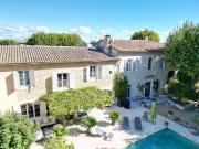 À vendre Maison de caractère avec charme et volumes, à...