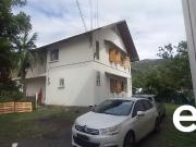 À Vendre Maison divisée en deux appartements duplex T3...