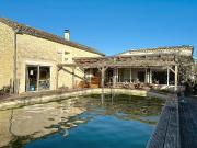 A Vendre: Maison en pierre à Jégun 251 m2 7 pièces 4...