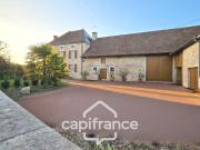 A vendre Maison en pierre de 9 pièces avec dépendances...