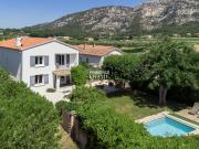 A Vendre Maison Proche Du Centre De Village Avec Gite...