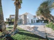 A vendre: Marina d’exception entièrement rénovée 155m²...