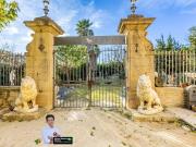 À VENDRE: MAS VIGNERON RÉNOVÉ AVEC ÉLÉGANCE DE 303 M² À...