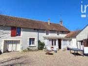 A VENDRE, MONTLIVAULT, longère rénovée, 2 chambres +...