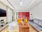 A vendre Paris 75004 appartement place des Vosges 100m²...