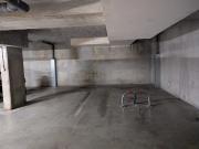 A VENDRE: PARKING SOUS SOL EMBOUCHURE/PONTS JUMEAUX