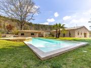 A Vendre Propriete En Pierres Avec Grande Piscine...