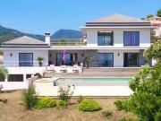 À vendre Propriété Villa d'architecte 225m², Terrain...