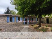 A VENDRE Saint Germain d'Esteuil Charmante Longère...