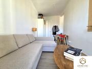 À Vendre Studio 19 m2 rénové avec vue sur Notre Dame de la