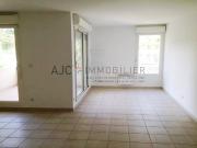 TERRASSE ET GARAGE DANS RÉSIDENCE SÉCURISÉE