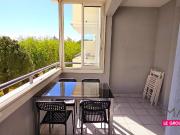 À vendre Studio cosy avec terrasse et parking Port...