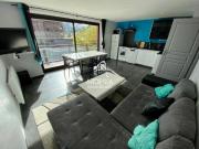 À VENDRE Superbe 3 pièces rénové au coeur de la station du