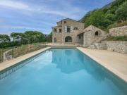 A vendre, superbe bastide en pierre, piscine, rénové...