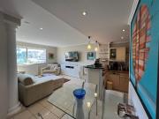 A vendre: superbe T2 46m² à 200 mètres de la Mer et du...