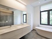 A VENDRE: SUPERBE T4 SPACIEUX AVEC EXTERIEUR