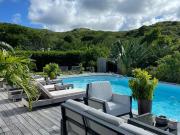 À Vendre: Superbe Villa T5 avec Piscine à Anse Marcel, Sain
