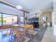 À vendre très belle maison en pierre rénovée par un...