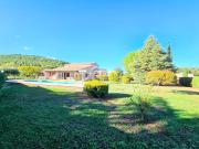 A VENDRE UNE VILLA IDÉALE POUR ACCUEILLIR VOTRE FAMILLE...