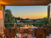 A VENDRE VILLA 6 PIECES A SAINTE MAXIME AVEC APERCU MER...