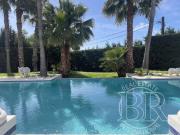 A VENDRE Villa Cannes Super Cannes de 642 m² au total...