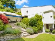 A VENDRE  Villa darchitecte 6.5 pièces en triplex