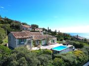A VENDRE VILLA DE 7 PIÈCES AVEC PISCINE ET GRANDE...