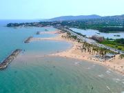 À VENDRE VILLA HORS D'EAU HORS D'AIR COMPRENANT...