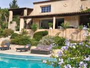 A VENDRE Villa Provençale avec double garage, piscine sur