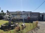 A VENDRE VILLA SUR DOMAINE LE BRULE SAINT DENIS