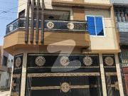 A Very Amazing Location Fresh And Beautiful House South...