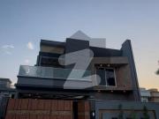 A very beautiful 10 marla house available for sale in...