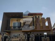 A vvip 12 marla house for sale in regi model town zone 3...