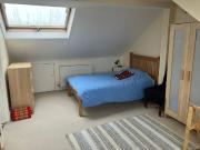 A well presented studio near Willesden Junction