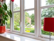 A wonderful two three bedroom maisonette in highly...