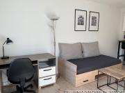 Aachen City: Mod. möbl helles u. ruhig im Hof gelegenes...