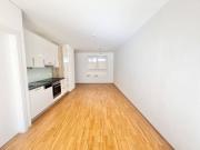 AB 01.10. Verfügbar Wohnen im Styria Center – Stilvolle...