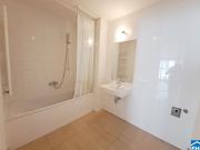 Ab 01.11* Traumhafte 2 Zimmer Wohnung mit Balkon in 1090...