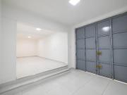 AB 1550 LOCAL COMERCIAL Y ALMACEN DE 4 PISOS EN MESA...