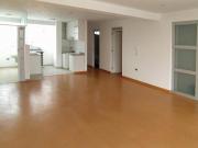 AB 1558 – OCASIÓN SE VENDE ESTUPENDO FLAT EN SURCO VIEJO