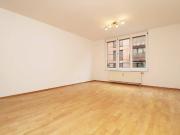 Ab 15. Dezember! Nahe U3! Zentrale 2 Zimmer Wohnung... Ab 15. Dezember! Nahe U3! Zentrale 2 Zimmer Wohnung...