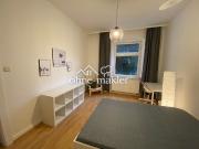 Ab 1.5. großes modern möbliertes WG Zimmer in Düsseldorf...