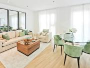 AB OKTOBER: Modern Living at Vienna's Central...