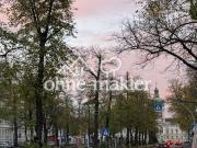 Ab sofort bezugsfrei: 4 Zimmer Wohnung direkt am Schloss...