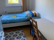 Ab Sofort! ein kleines helles WG Zimmer ! zu vermieten!
