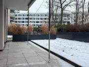 Ab Sofort: Elegante 4 Zimmer Wohnung mit großer Terrasse...