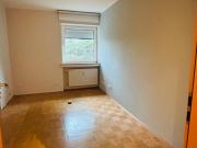 ab SOFORT moderne 3,5 Zimmer Whg, Südbalkon,Garage in...